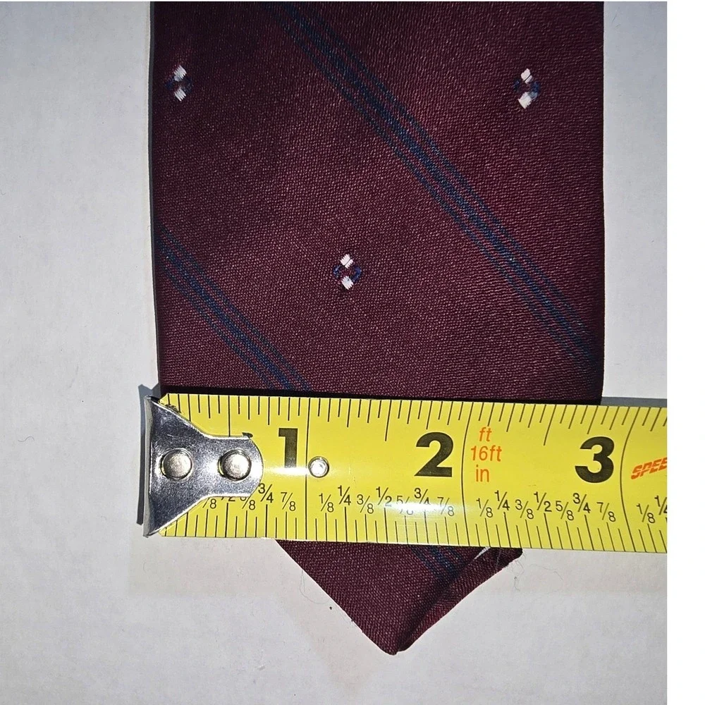 VINTAGE Maroon & Navy KUPPENHEIMER Men's Tie‎